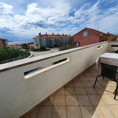 Apartmani Bozic-Tokic Krk Town Exterior photo