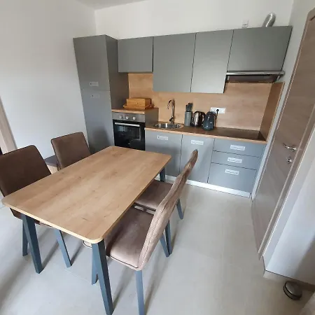 Apartmani Bozic-Tokic Krk Town Exterior photo